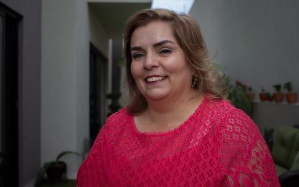 Urge institucionalidad en Morena, señala Selene Vázquez ante Mario Delgado