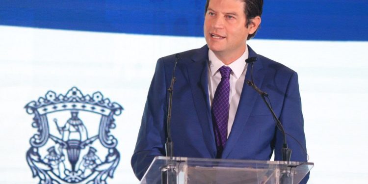 Alfonso Martínez Alcázar toma protesta como alcalde de Morelia