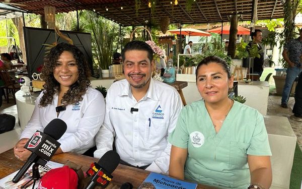 Lázaro Cárdenas busca consolidarse como destino turístico y plantea proyecto de “Primer Puerto Mágico de México”